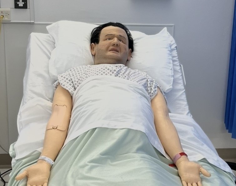 Creepy hospital dummies that can blink, breathe and have seizures have gone viral online - racking up nearly 650,000 hits and leaving viewers seriously spooked before bed.