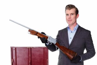 The harpoon gun used by Quint in the 1975 blockbuster Jaws is heading to auction for £370,000, alongside rare props from Star Wars and Gladiator.