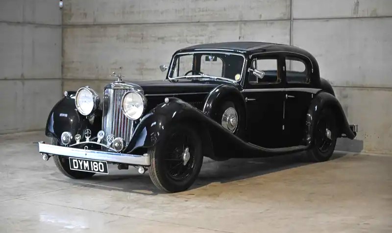 A 1937 SS Jaguar 2.5 Litre Sports Saloon with just 15,237 miles and one 48 year owner is heading to auction for £25,000 at the NEC Birmingham.