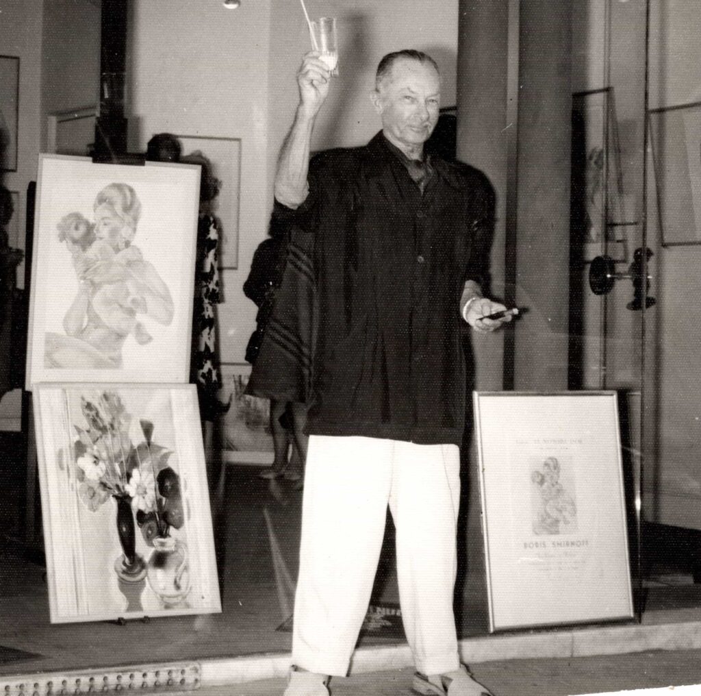 Portraits of Hollywood legends by artist Boris Smirnoff, once hidden in a Berkshire hotel, are heading to auction, revealing a rare glimpse into cinema’s golden age and elite circles