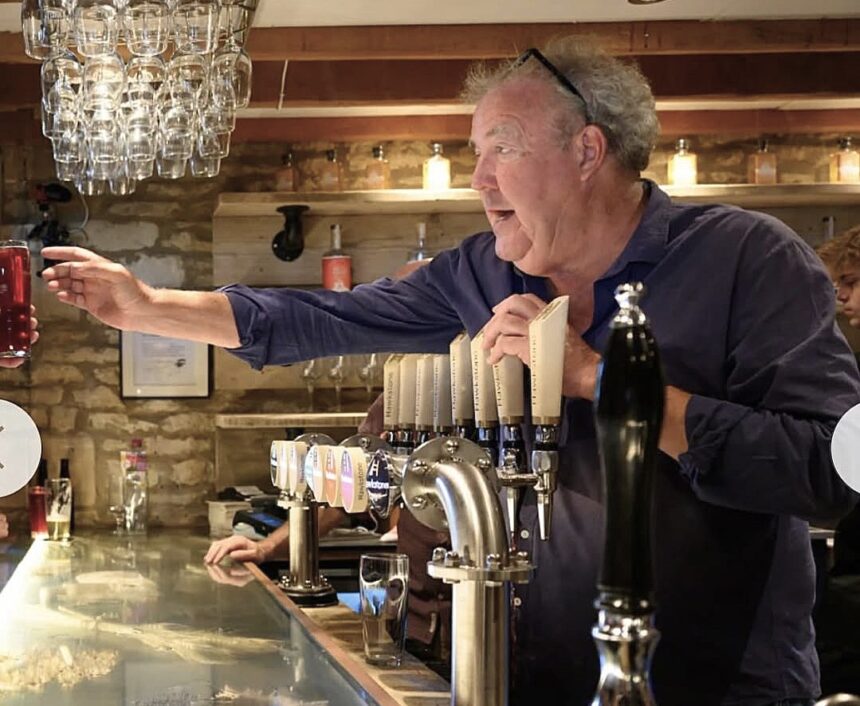Jeremy Clarkson's pub slammed with scathing reviews as diners ridicule robotic servers, cold food and a production line setup - comparing the experience to eating at McDonalds.