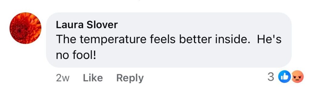 A cheeky pelican stunned shoppers after sneaking into a Florida supermarket in search of snacks, with the hilarious shoplifting attempt quickly going viral online.