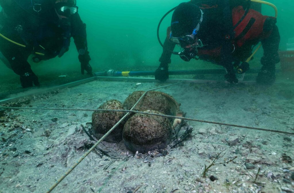 Divers uncover a 2,000 year old Roman shipwreck in Lake Neuchâtel with perfectly preserved cargo, offering a rare glimpse into ancient trade and daily life.