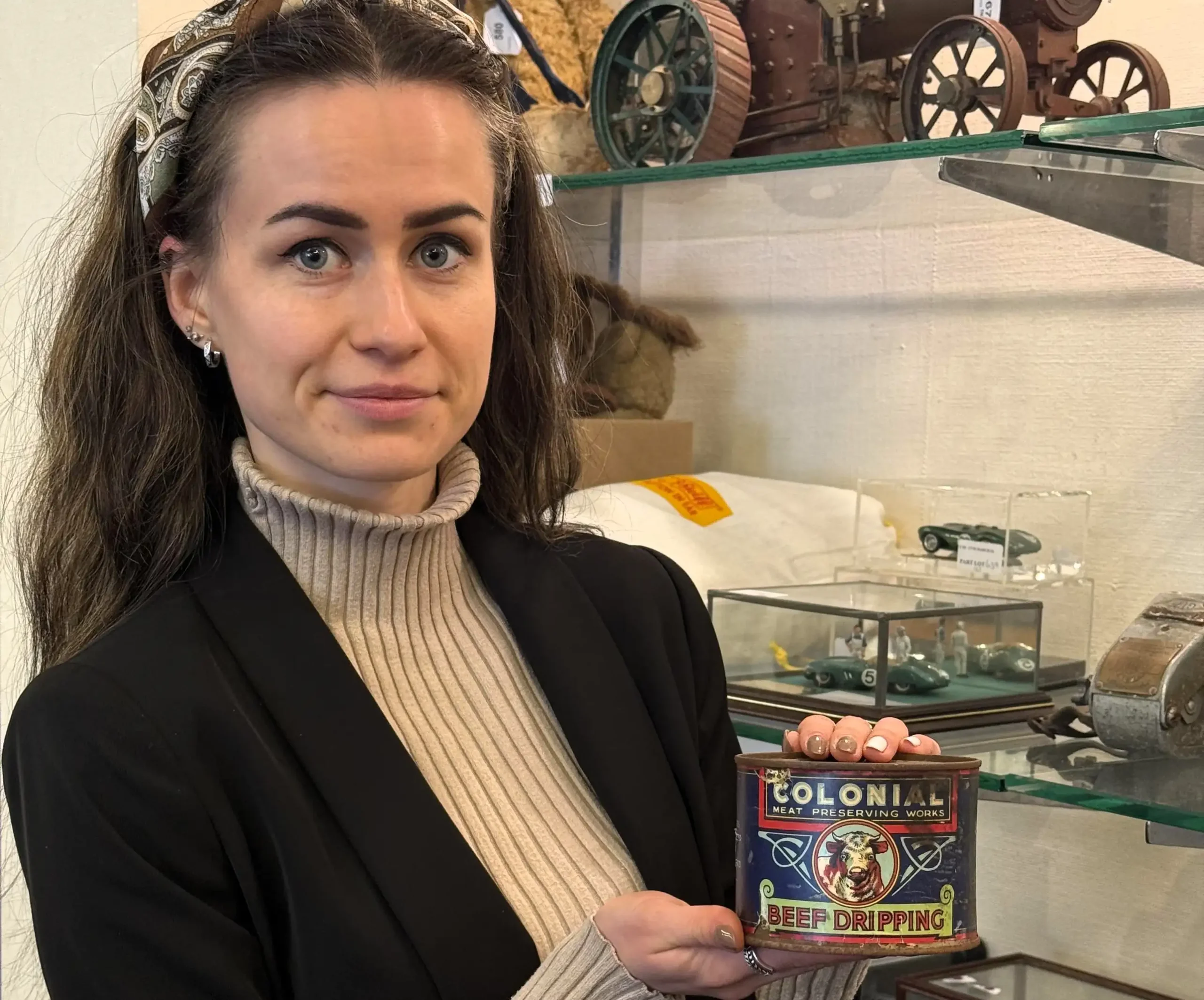 A 70-year-old beef tin from the first 1953 Mount Everest ascent has sold for £500 to a record-breaking British climber, blending history with personal legacy.