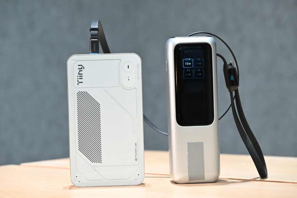 The world’s smallest supercomputer has been unveiled, a pocket-sized AI device powerful enough to run massive language models and perform advanced reasoning without cloud servers.