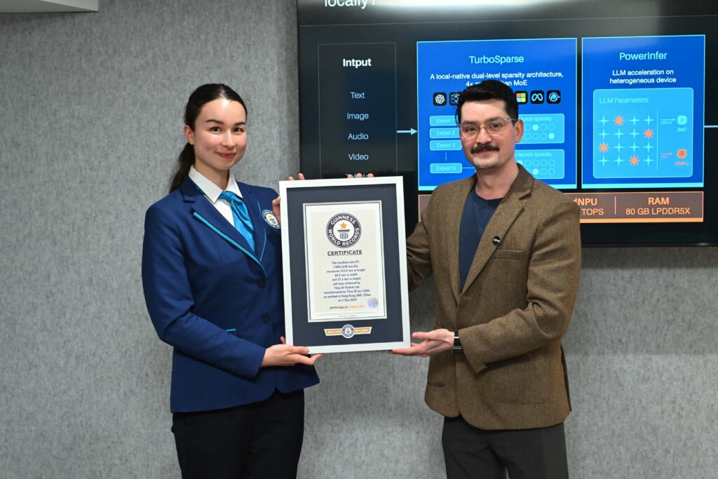 The world’s smallest supercomputer has been unveiled, a pocket-sized AI device powerful enough to run massive language models and perform advanced reasoning without cloud servers.