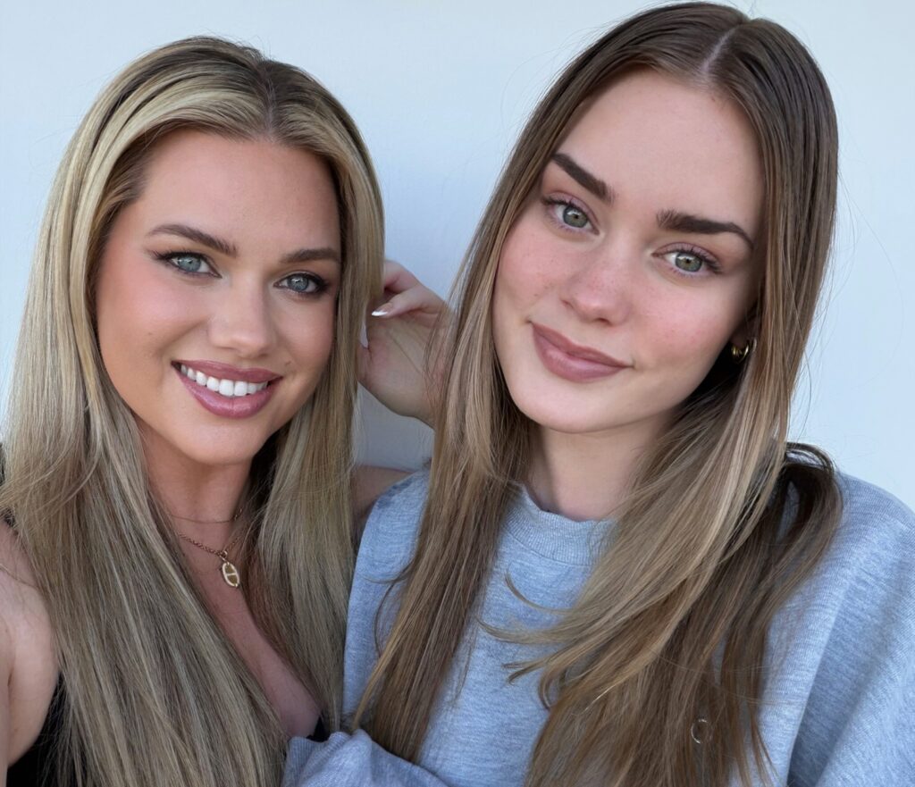 Woman who fell pregnant at 17 becomes a grandmother in her thirties - and still gets mistaken for her daughter's twin earning the title of world's hottest gran online.