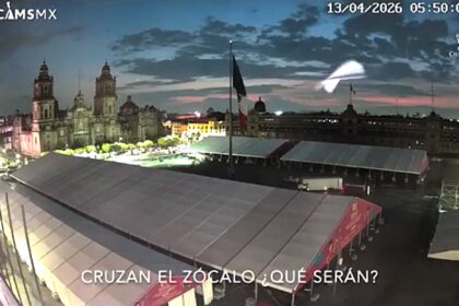 Bizarre winged creatures were caught on camera flying past a luxury hotel in Mexico City. The strange clip has gone viral with thousands debating what the mysterious objects really are.