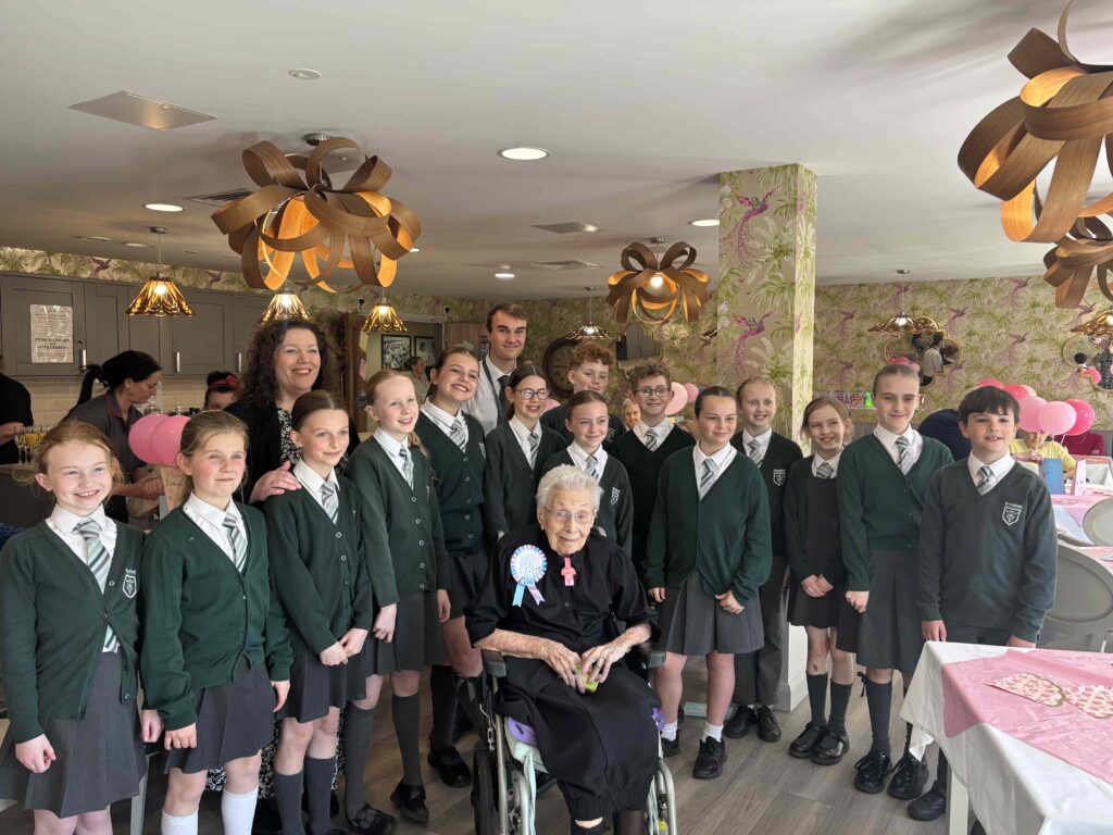 Britain’s oldest residents celebrates her 112th birthday with cake, tea and a royal message, sharing her inspiring life motto after more than a century of remarkable memories.