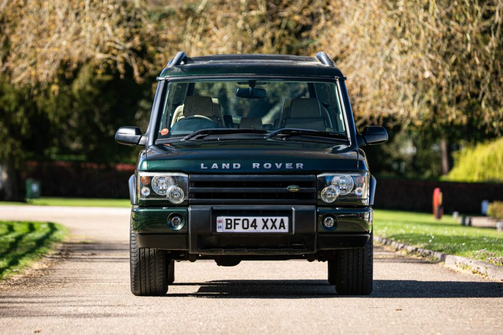Chris Evans is selling his 22-year-old Epsom Green Land Rover Discovery for £18,000, a seven-seater family workhorse with just 62,743 miles and a full service history.