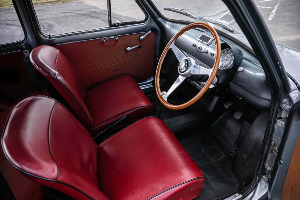 Two cars from late singer Chris Rea’s collection, a low-mileage Porsche 911 and a classic electric Fiat 500, are set to fetch over £100,000 at auction.