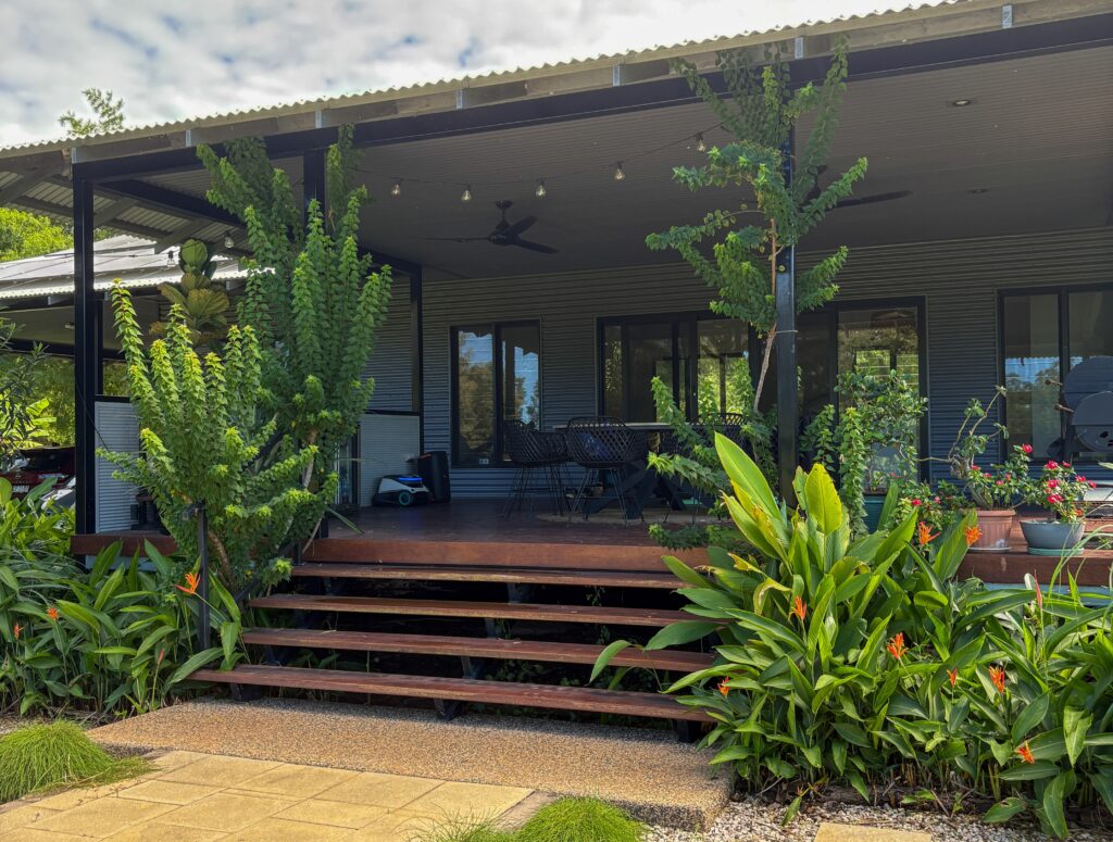 A 25-year-old Australian woman reveals how she ditched rent and bills entirely by becoming a full-time housesitter - and has saved over $10,000 a year doing it.