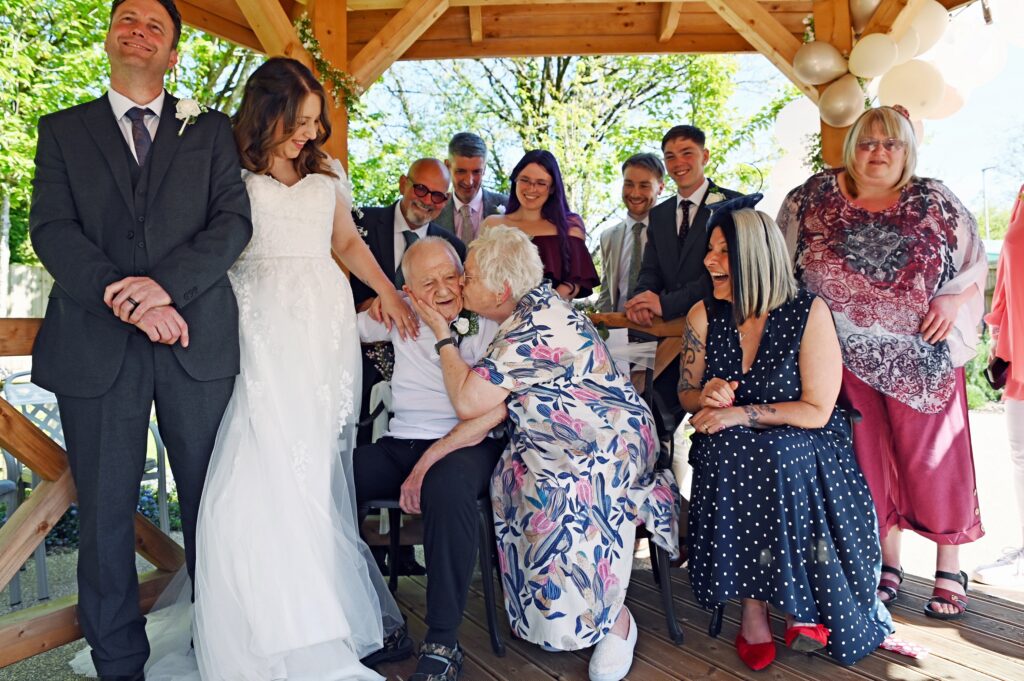 British bride weds in two ceremonies within two days in a heartbreakingly beautiful bid to walk down the aisle with her grandad who is suffering from dementia.