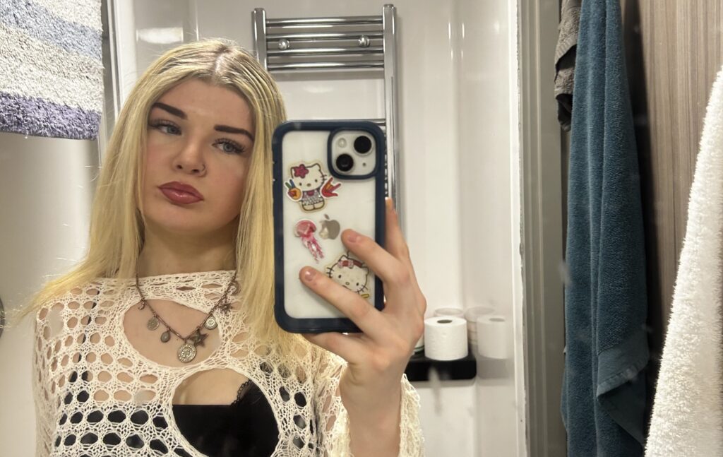 Student Frankie Louise Jeffs, 20, accidentally flooded her entire fourth-floor accommodation block after leaving her bathroom tap running for six hours post night out.