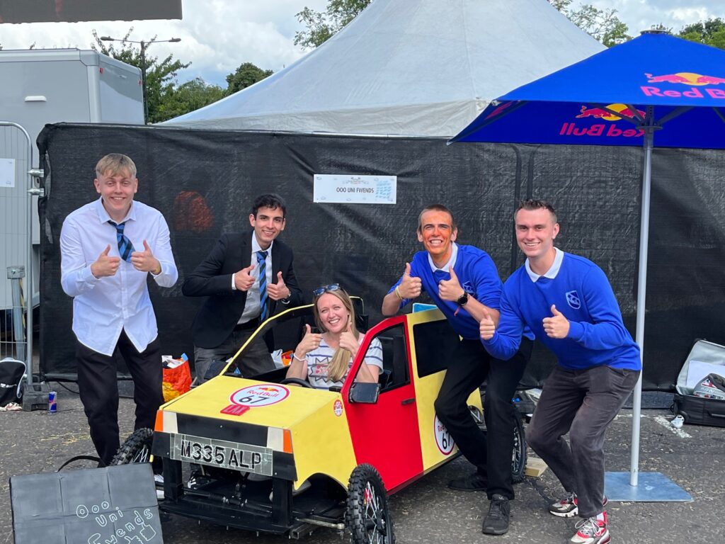 Inbetweeners heartthrob who disappeared off our screens for years shocks fans after popping up in a 19 pound play in Hull - and you'll never guess who.