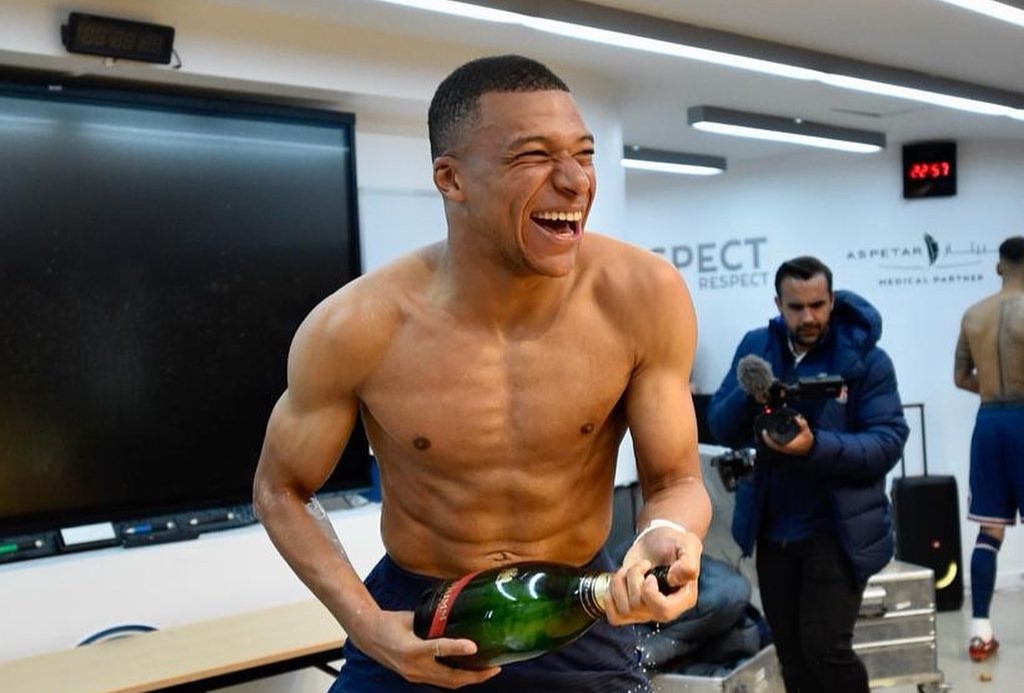 Kylian Mbappe has sparked fury among Real Madrid fans after jetting to Sardinia with rumoured girlfriend Ester Exposito - while sidelined with injury just days before a crunch El Clasico.