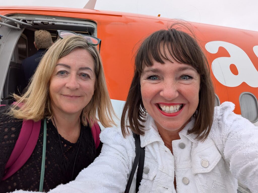 Adventurous pals Helen Dalling and Alina Durrington enjoyed a whirlwind 16-hour Palma day trip with tapas, swimming and sightseeing for just £117 each.