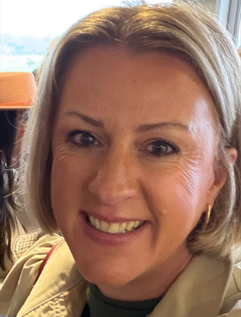 Bargain hunter reveals how she picked up a stunning designer dress worth more than 300 pounds for just 3 pounds in a local charity shop - and it's gorgeous.