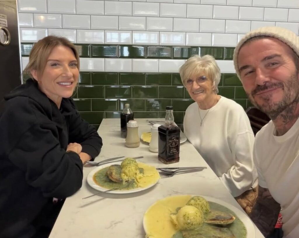 David Beckham was spotted grabbing a pie and mash takeaway with his mum Sandra and sister Joanne - the duo are said to remain close to estranged son Brooklyn despite the family feud.