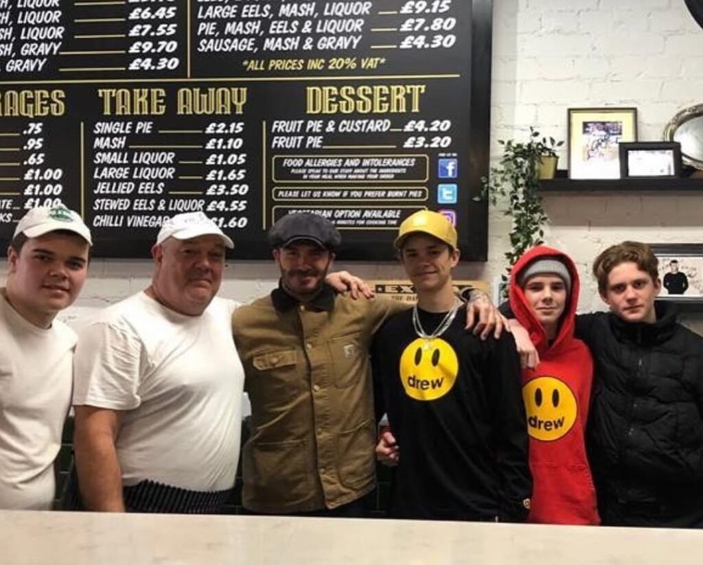 David Beckham was spotted grabbing a pie and mash takeaway with his mum Sandra and sister Joanne - the duo are said to remain close to estranged son Brooklyn despite the family feud.
