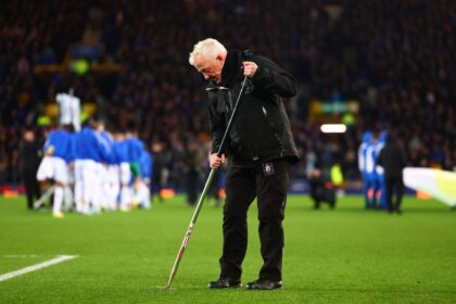 Everton's longest-serving groundsman Bob Lennon has retired after 40 years tending the club's pitches - working under 19 managers and caring for millions of blades of grass.