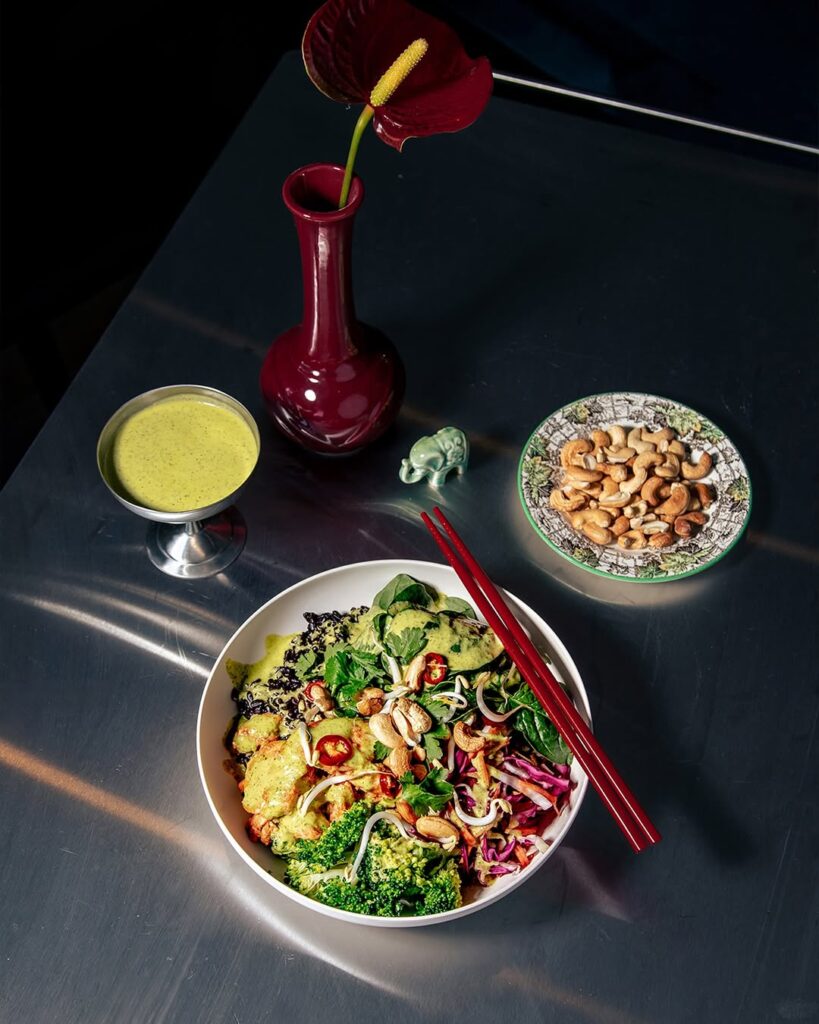 Holy Greens is launching in the UK with its first London restaurant at Canary Wharf. Discover the Swedish healthy food chain's expansion plans and opening details.