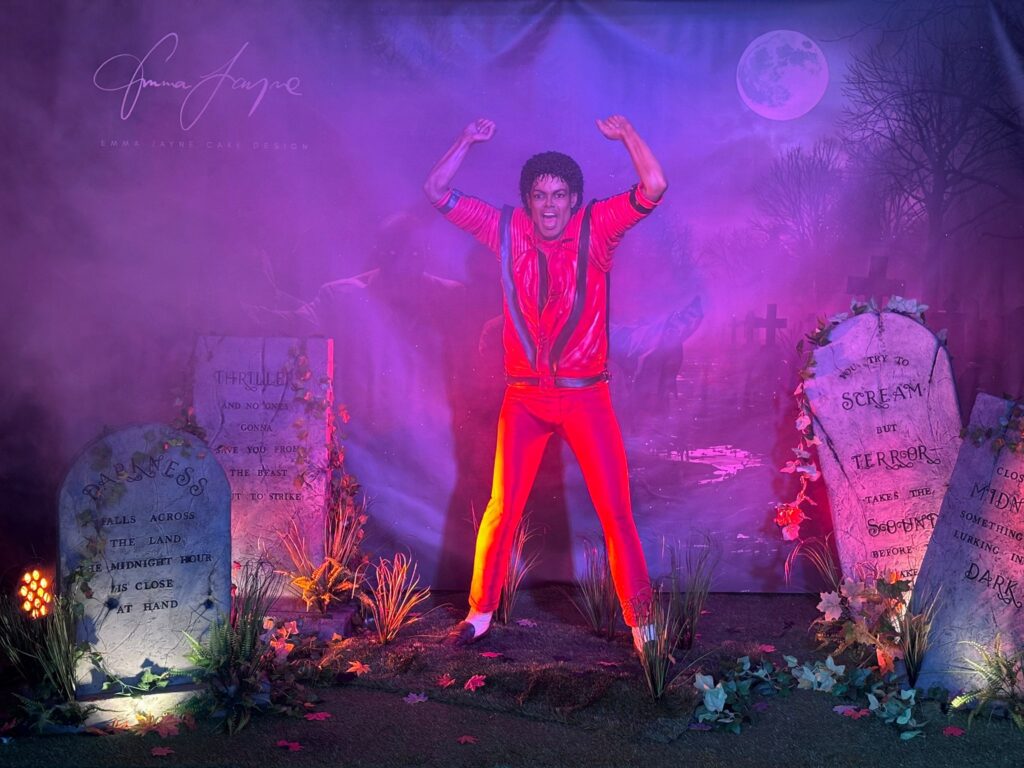 Aberdare baker Emma Jayne spent nearly three weeks crafting a life-sized Michael Jackson sculpture made entirely from cake to mark a cinema screening of the film Michael.