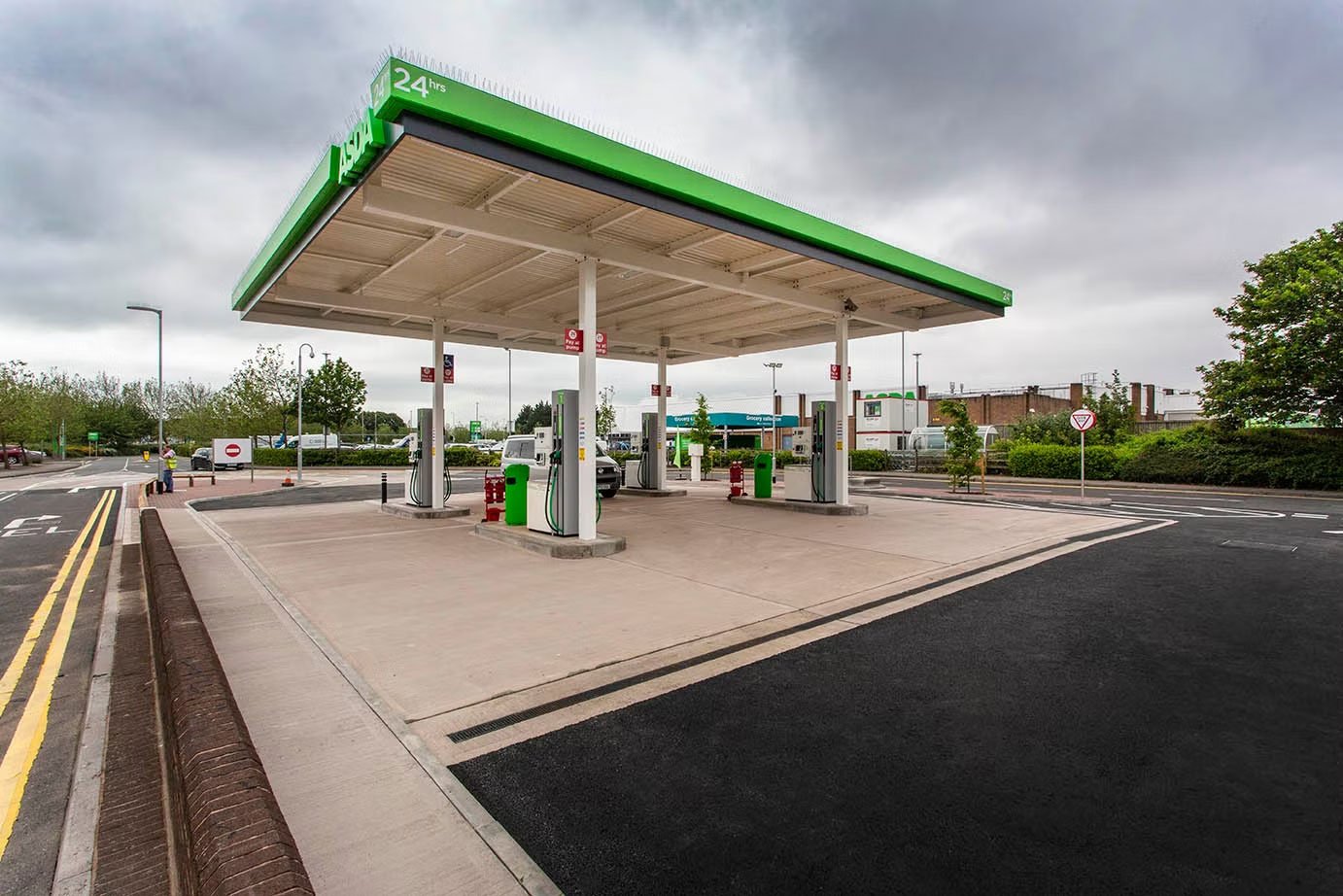 Asda Rewards members can now save 5p per litre on fuel after spending £40 in-store, with the new Grocery & Fuel Bonus available at participating filling stations until 31 July