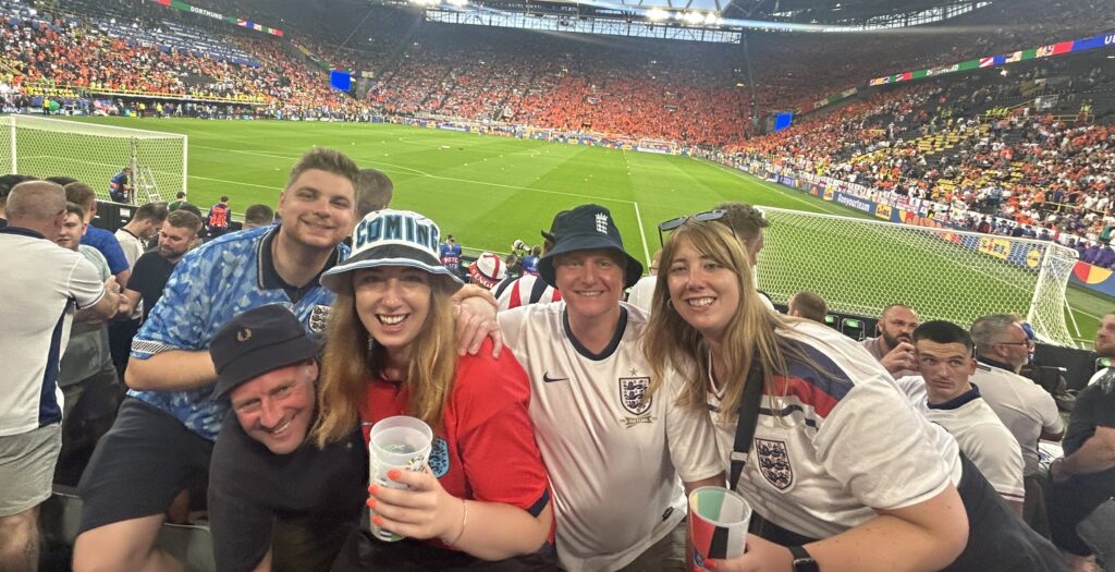 Superfan Sammie Bell splashed £6,689 on 25 days following England at the World Cup - only to fly home just before their dramatic Mexico win.