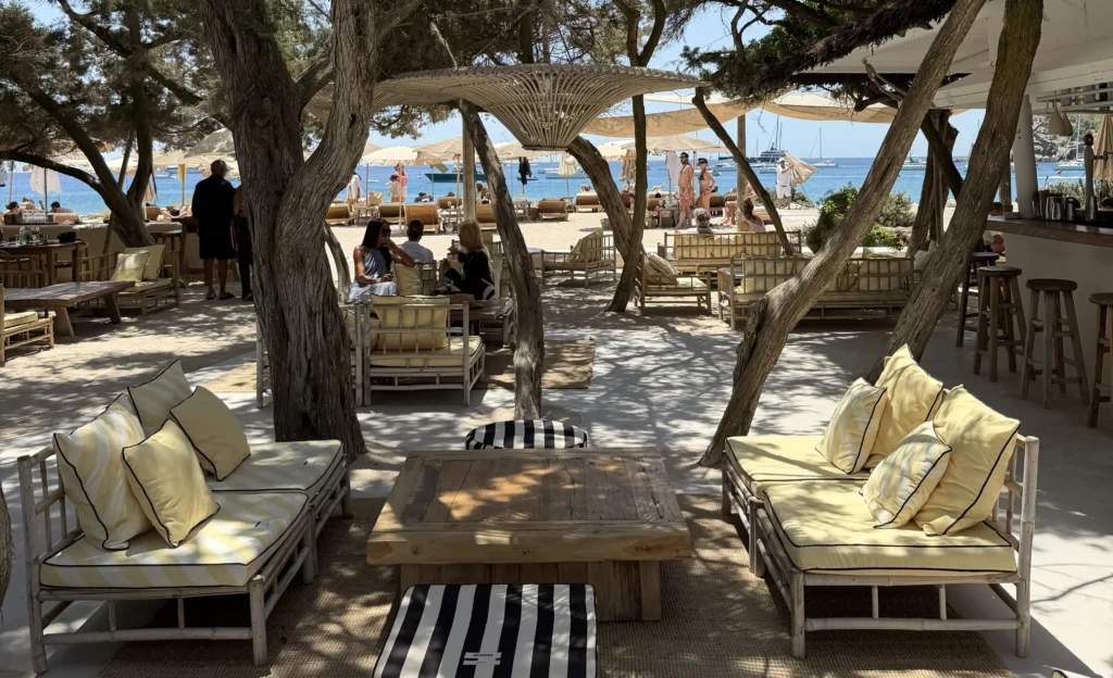 Woman jetted off to Ibiza for just a six-hour vacation after her girls' holiday never made it out of the group chat - and the £178 day trip cost about the same as a night out in London.