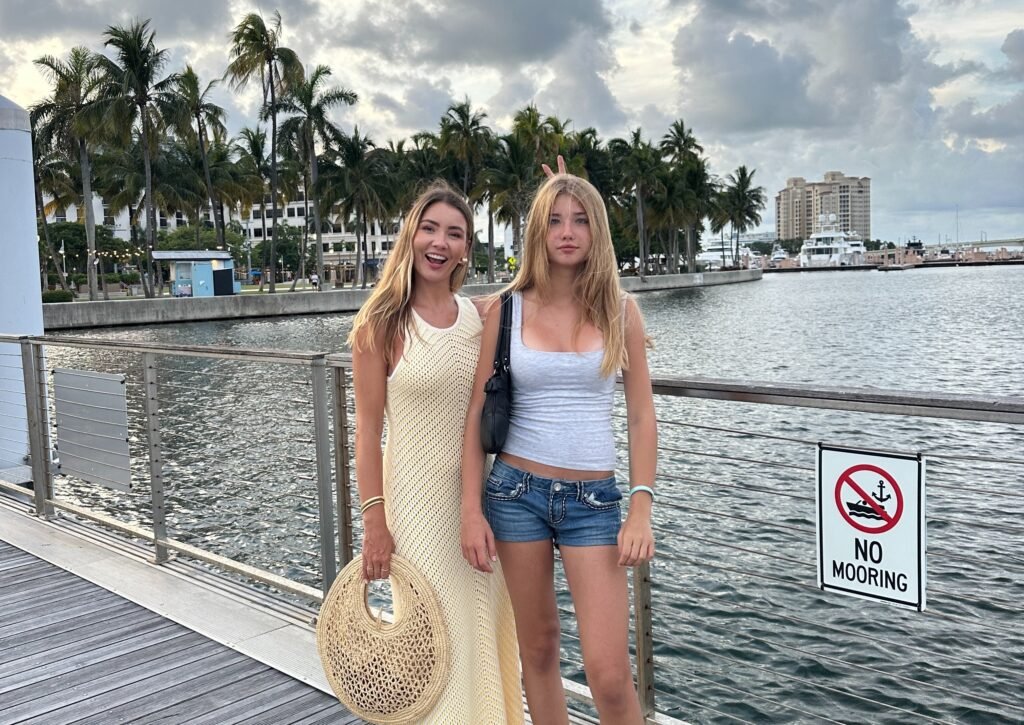 Mum, 39, often mistaken for her 14-year-old daughter's sister has to whip out her ID to prove it, crediting her youthful looks to "good old Polish genes".