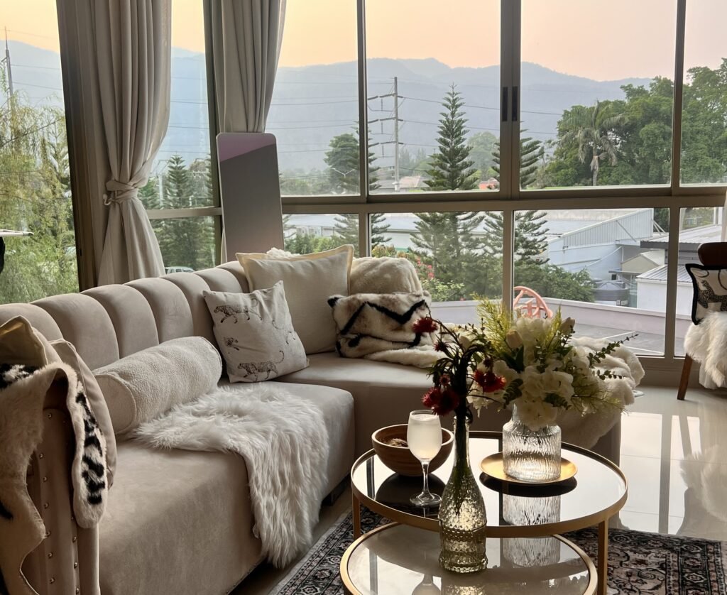 A woman quit her three UK jobs and 15-hour days for Thailand, where a luxury apartment with a pool costs her just £550 a month and coffee is £1.