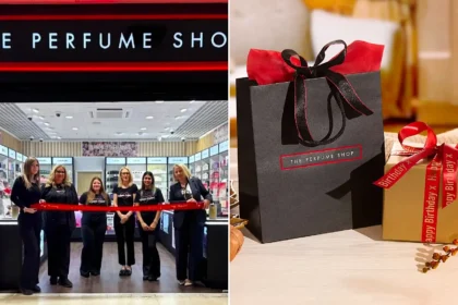 A major High Street retailer is hiring around 800 workers ahead of the Christmas rush - with staff getting commission and a 20 per cent discount from day one.