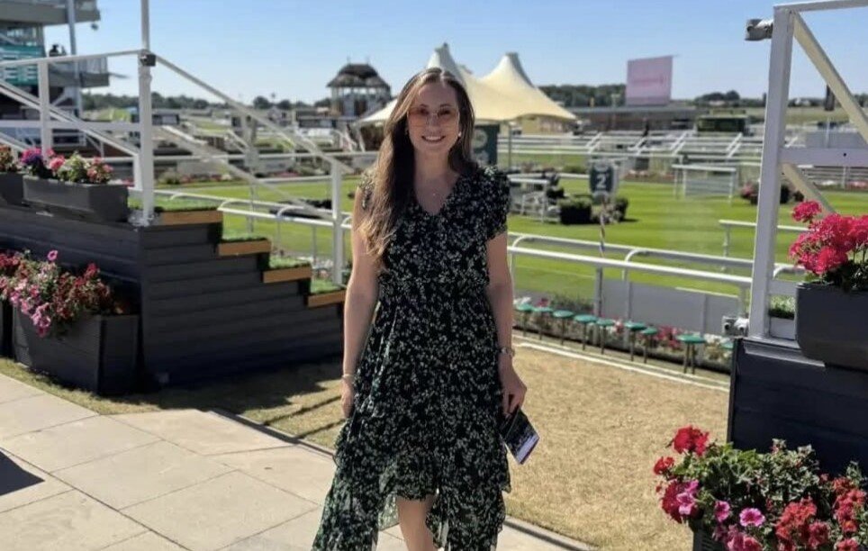 A mum's five-minute airport drop-off left her facing a £170 bill and court threats over a forgotten £5 charge - and she says the letter never even arrived.