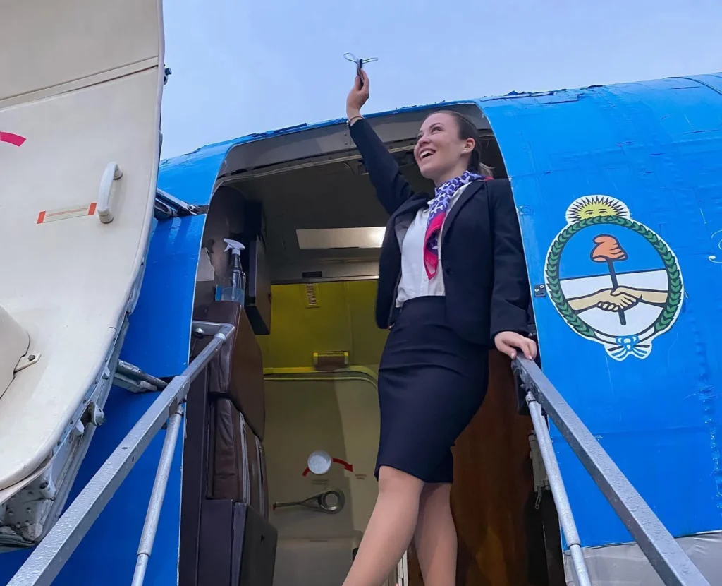 Flight attendant Barbara Bacilieri reveals why travellers should place suitcases in hotel bathtubs and leave shoes on safes - practical travel hacks to avoid bed bugs and forgotten valuables.