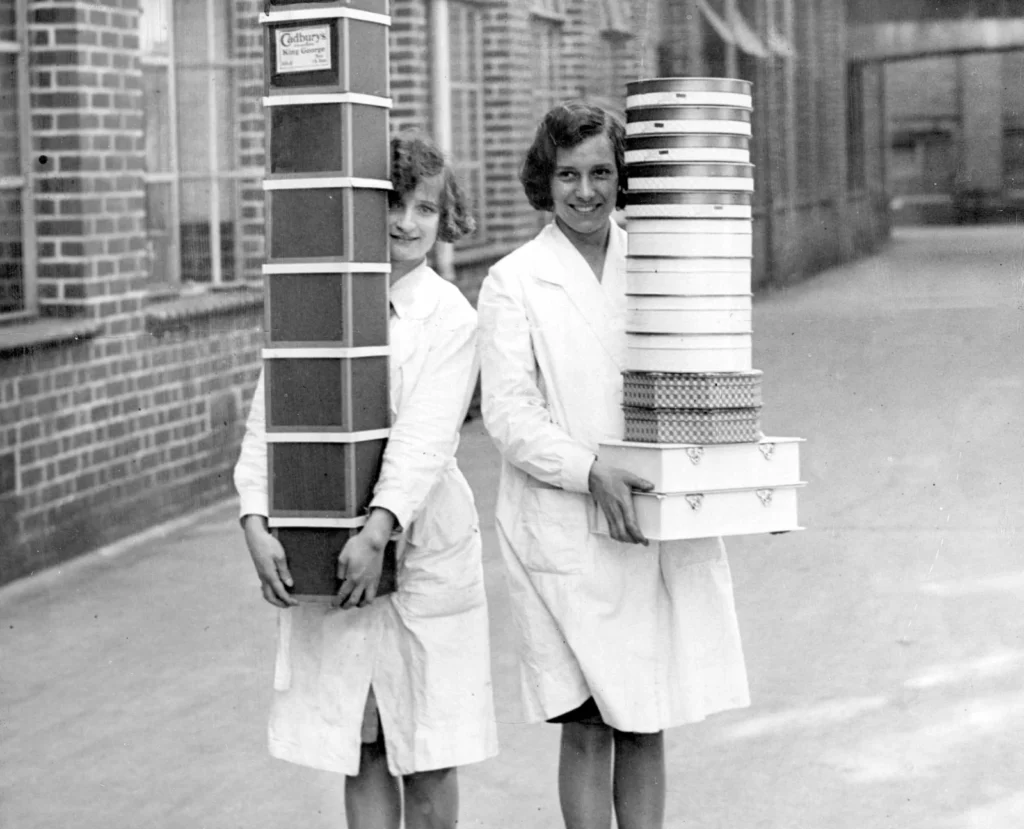 Incredible previously unseen photographs have revealed everyday life across Britain during the 1930s. The remarkable black-and-white images capture a country caught.