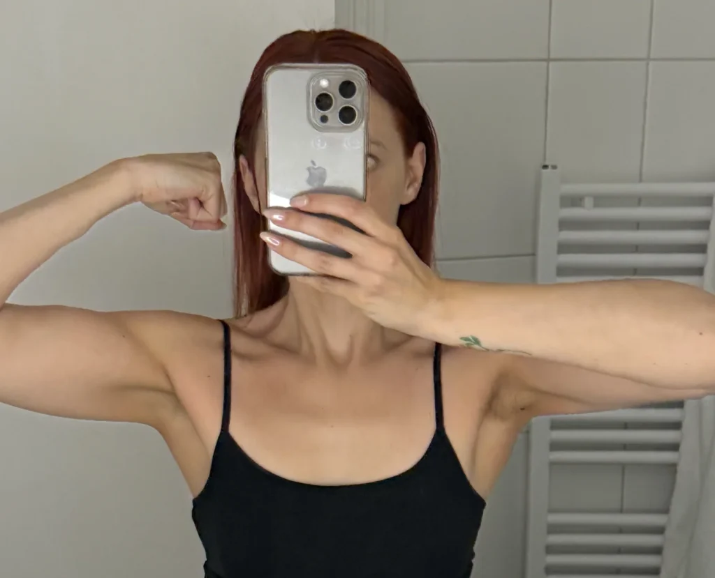 Woman forced to shop in maternity section ditches beer and loses 6 stone - here's how she transformed her entire life completely.
