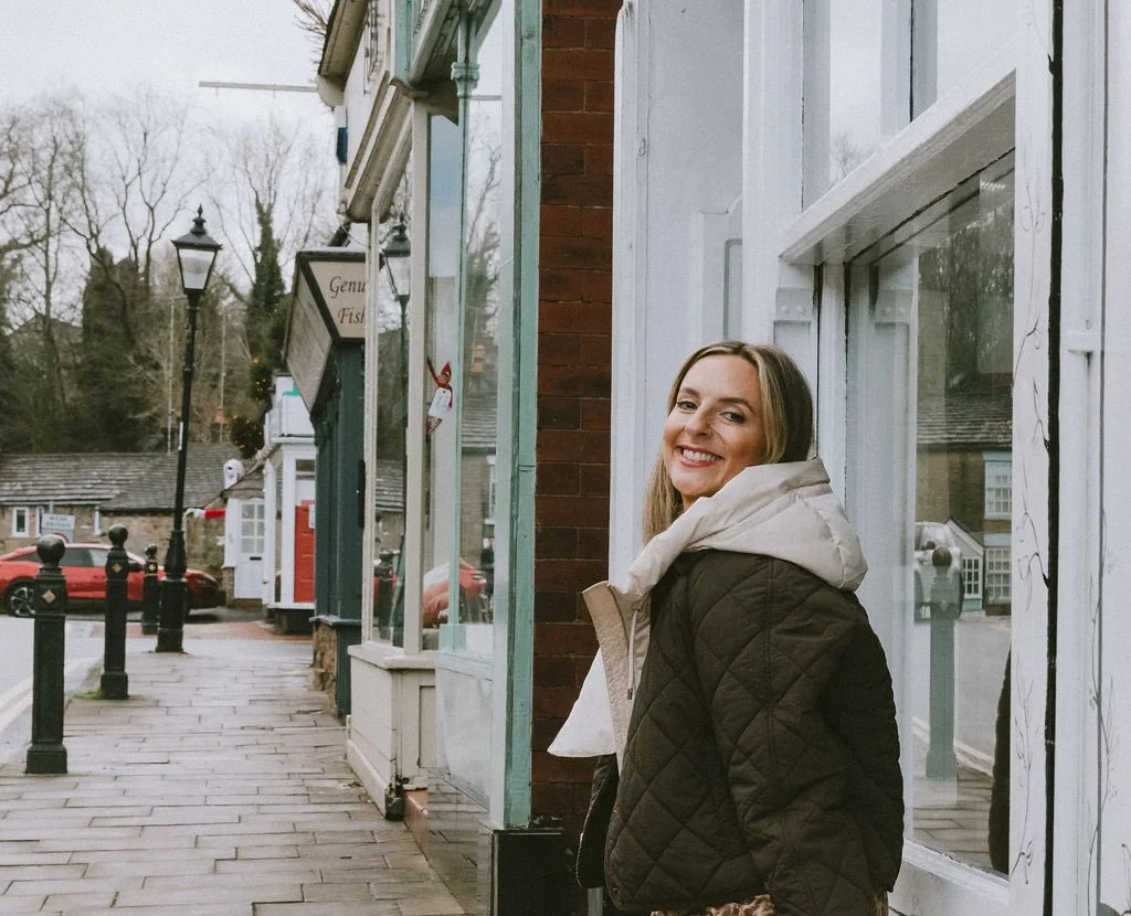 Charity shop expert bags £1,000 worth of designer clothes for just £60, including Reiss handbags and Jigsaw jumpsuits. See her incredible haul.