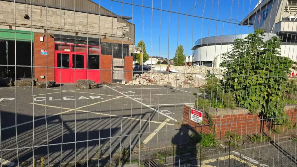Only Fools and Horses super fan devastated as iconic Boyce Autos garage demolished in Bristol to make way for sports complex project. Heritage lost.